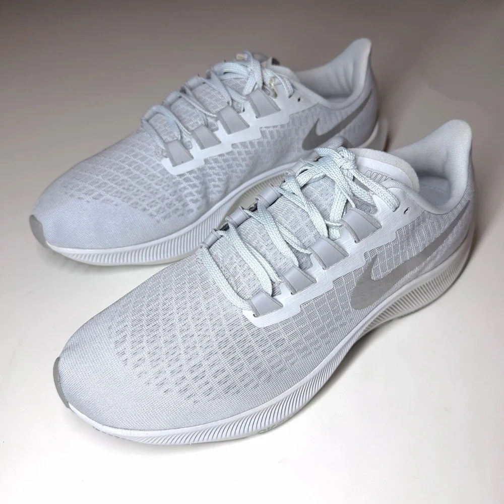 Nike Women’s Air Zoom Pegasus 37 Running Sneakers Gray Size- 11.5